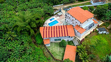 HOTEL CANTINHO DAS FLORES