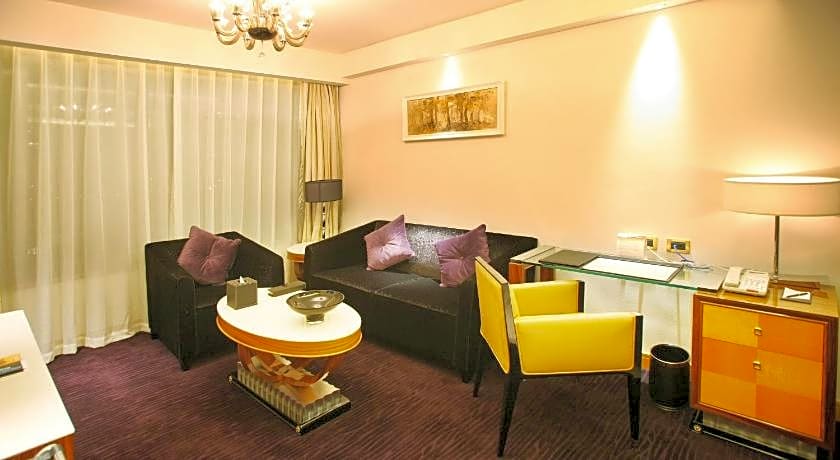 Wealthy Hotel Suzhou