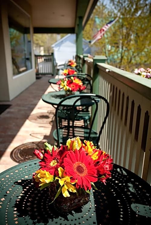 Lambertville House