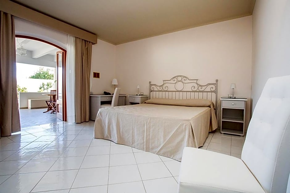 Hotel Tritone Lipari