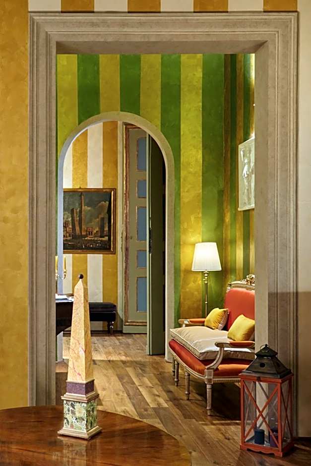Palazzo di Alcina - Residenza d'Epoca - Luxury Rooms -
