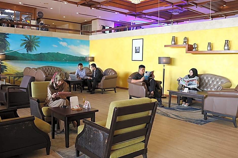 Primula Beach Hotel