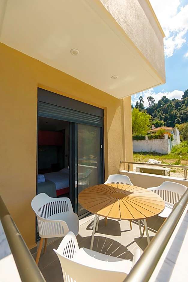 Lighthouse Apartments