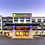 Holiday Inn Express & Suites Milwaukee - West Allis By IHG