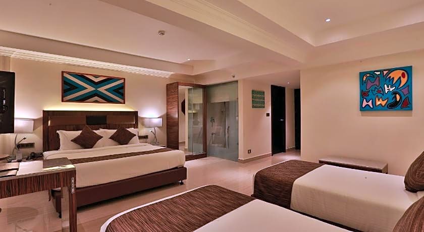 Hotel Luminara A Unit of Elite Tourist Home