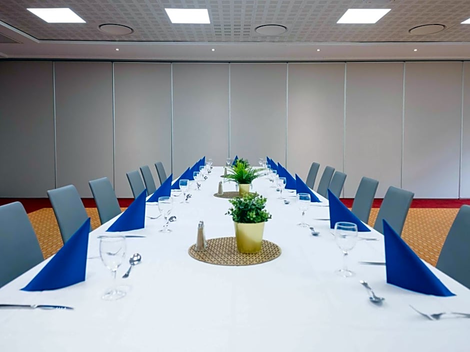 Mercure Caen Centre Port De Plaisance