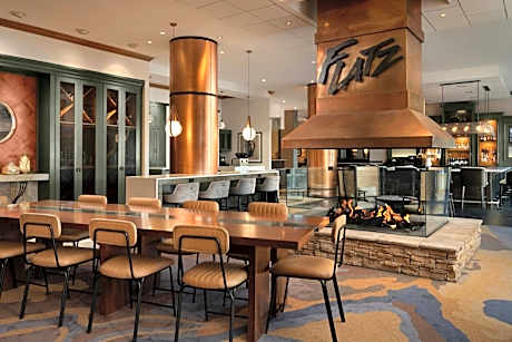 Renaissance by Marriott Boulder Flatiron Hotel