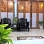 Nice Hue Hotel