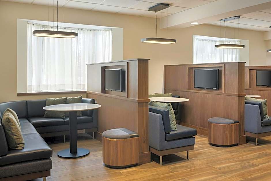 Courtyard by Marriott Traverse City