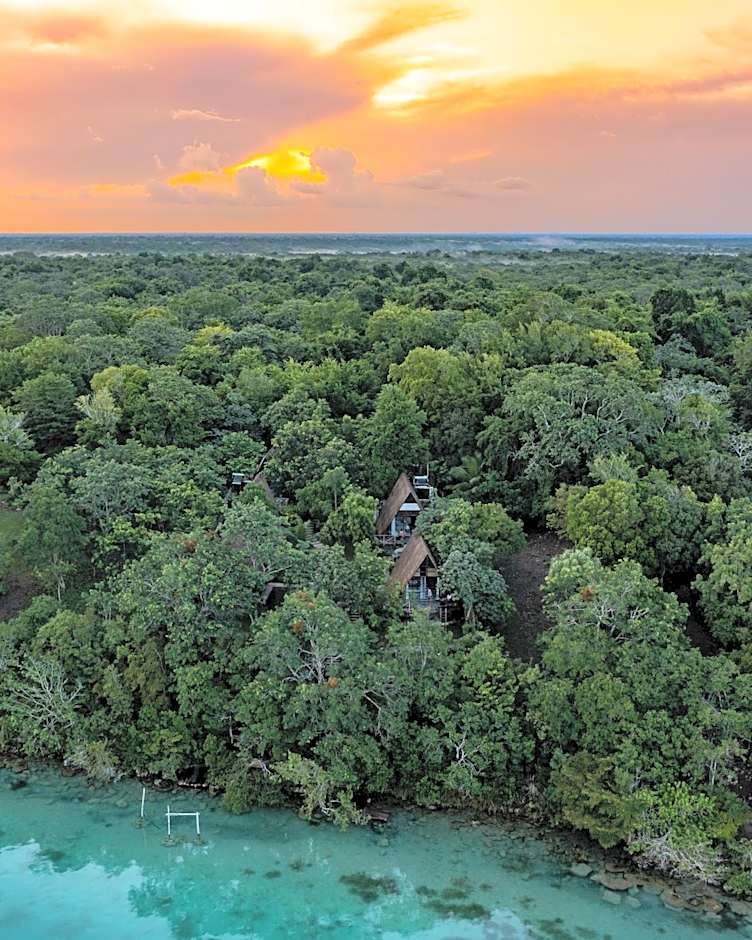 Azul Nomeolvides Bacalar - Guests Only
