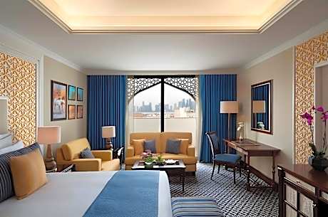 Superior Room - City View