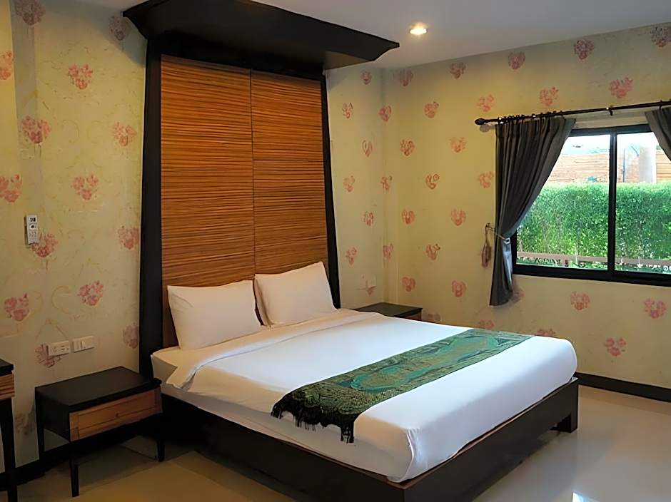 Baan I Un Pool Villa