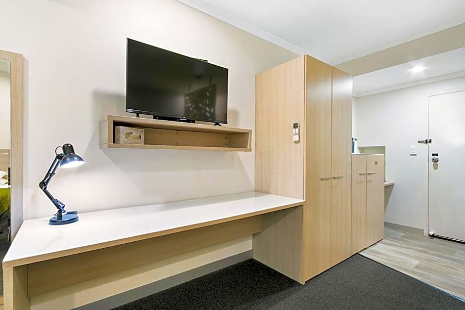 The Aspen & Apartments