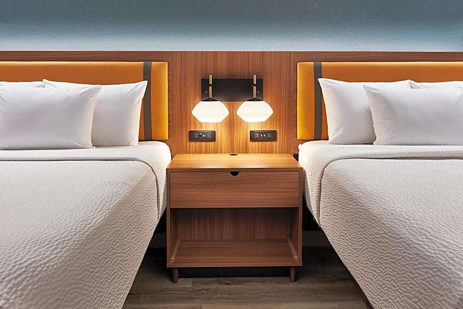 La Quinta Inn & Suites by Wyndham Thousand Oaks Newbury Park