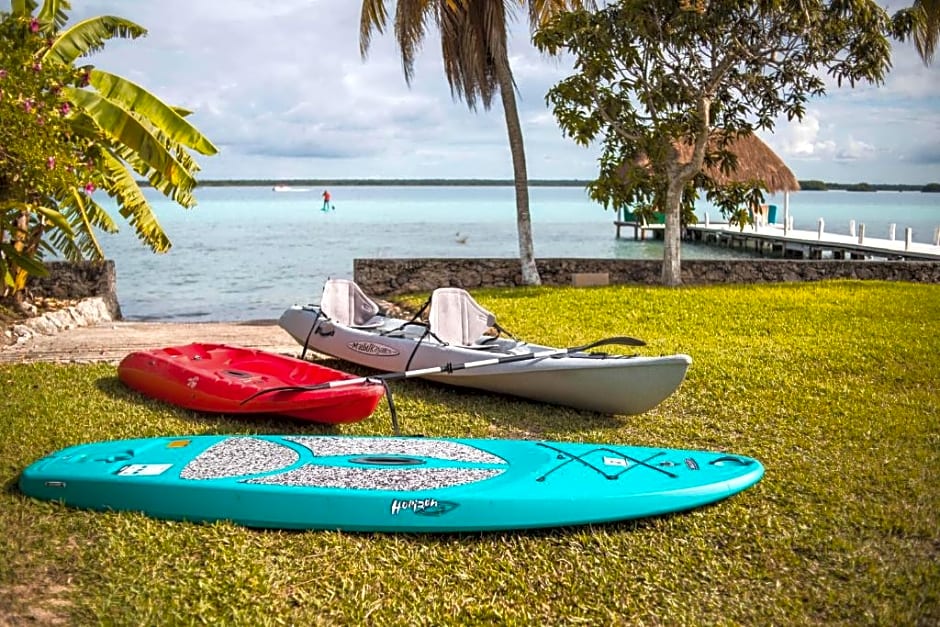 Royal Palm Bacalar Cabañas & Lagoon Club