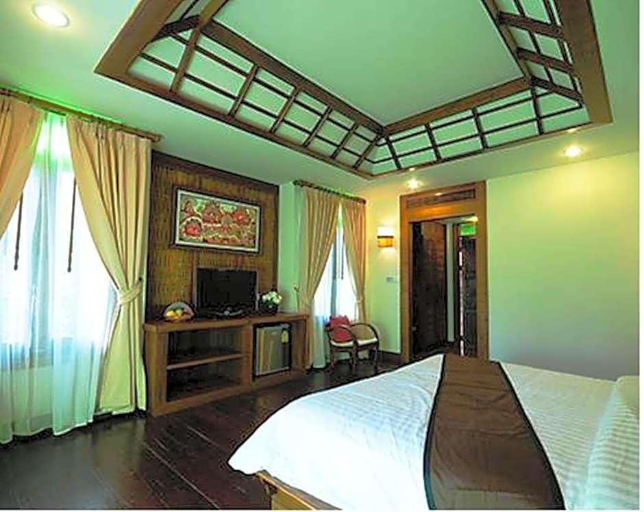 Photo 1 of 4 of Superior Double Room