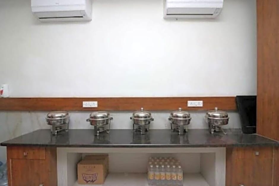 Flagship Delhi Airport Era Hotels