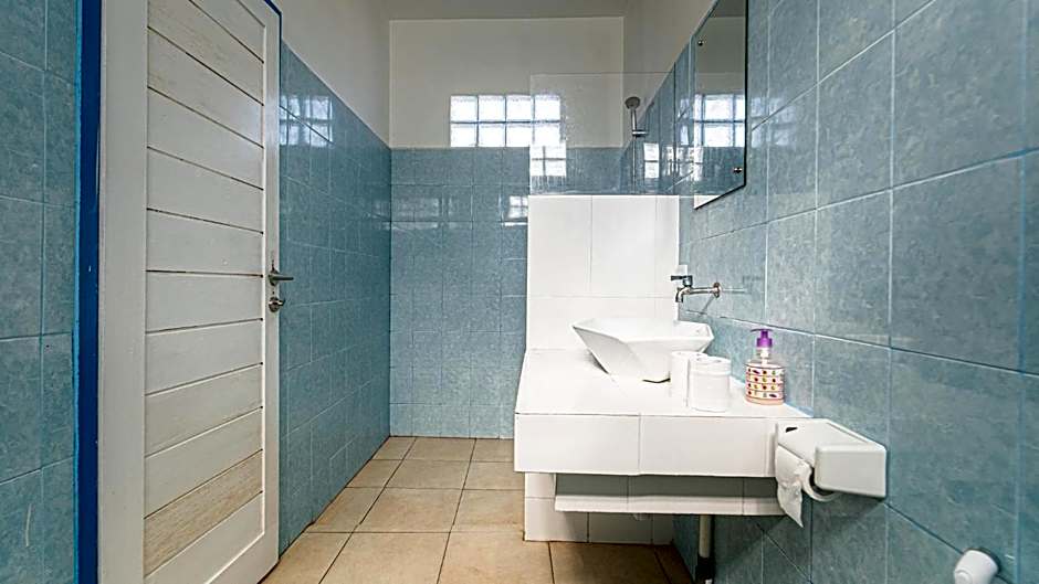 Atlas Gili Party Hostel