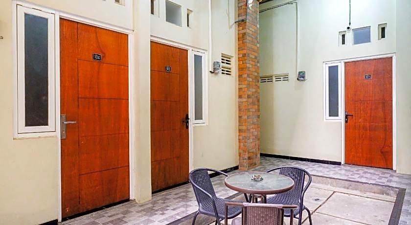 OYO 3170 Songo Residence