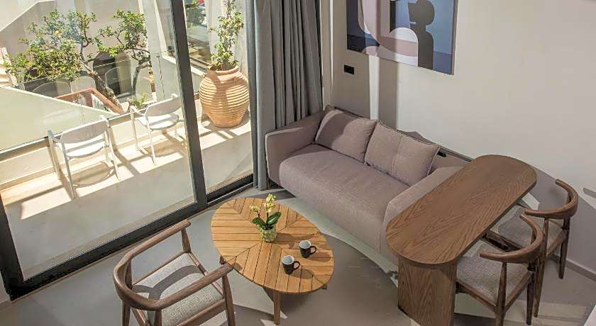 VAYA Suites by Omilos Hotels