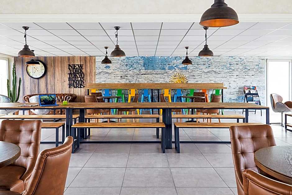 Ibis Styles Hyeres Rooftop & Spa