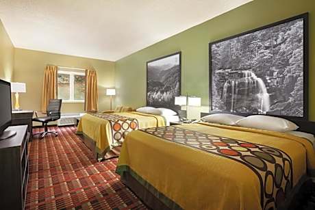 Queen Room with Two Queen Beds - Mobility Access/Non-Smoking