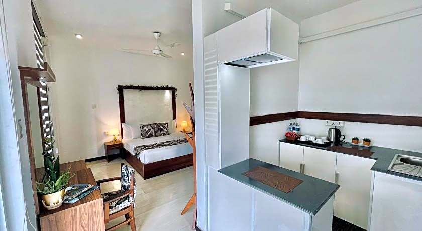 8Plus Motels