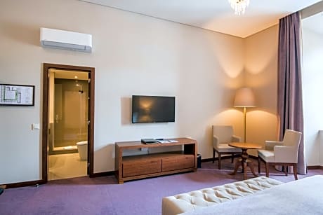 Standard Twin Room with Sofa