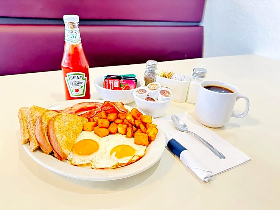 Ramada by Wyndham Dawson Creek