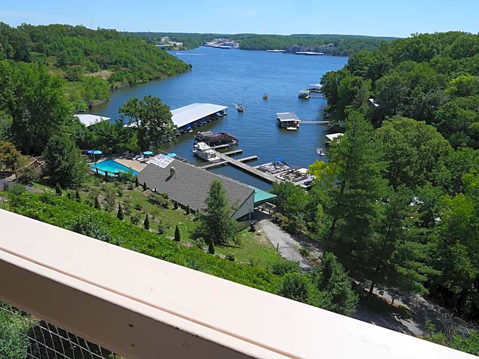 Inn at Grand Glaize