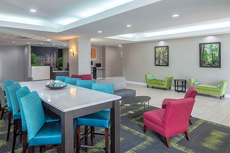 La Quinta Inn & Suites by Wyndham Atlanta Douglasville