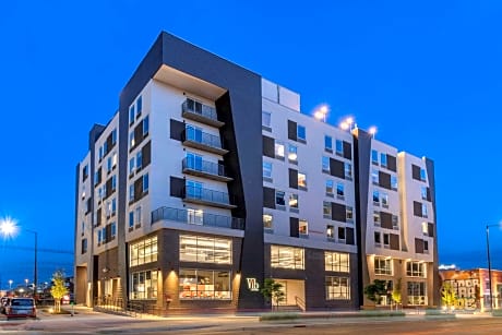 Vīb Hotel by Best Western Denver RiNo