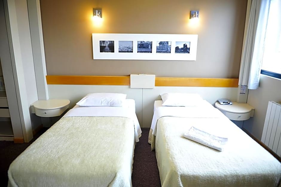 Tri Hotel & Flat Caxias Caxias