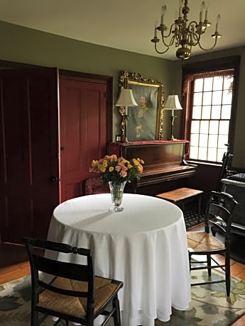 Innkeeper's Place B&B