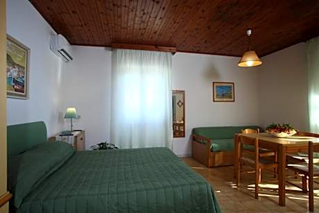 Studio with Sea View