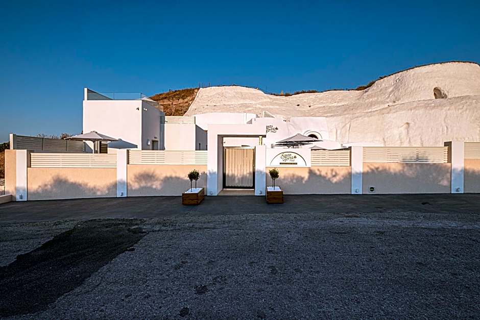 Santoterra Antigua Suites