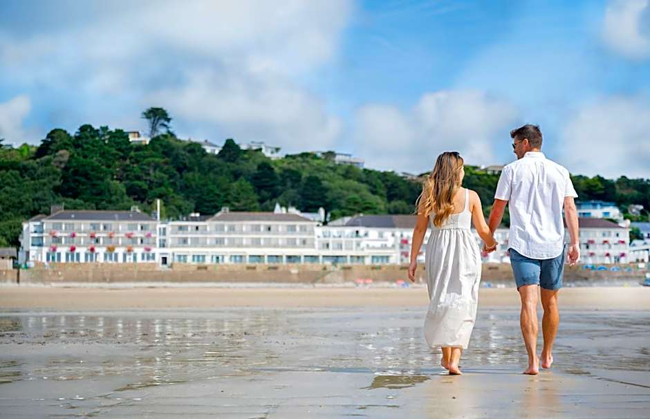 L'Horizon Beach Hotel & Spa