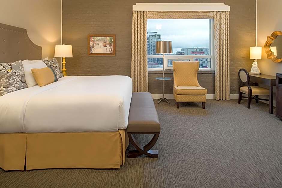 The Mark Spencer Hotel