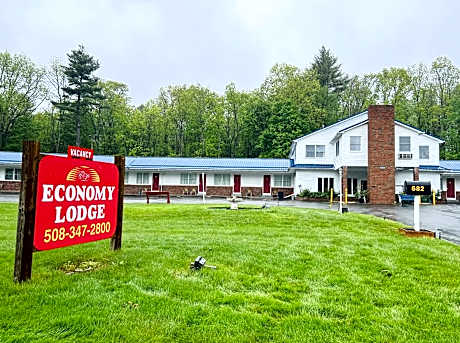 Economy Lodge 682 Main St Sturbridge