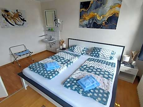 Double Room with Shared Toilet