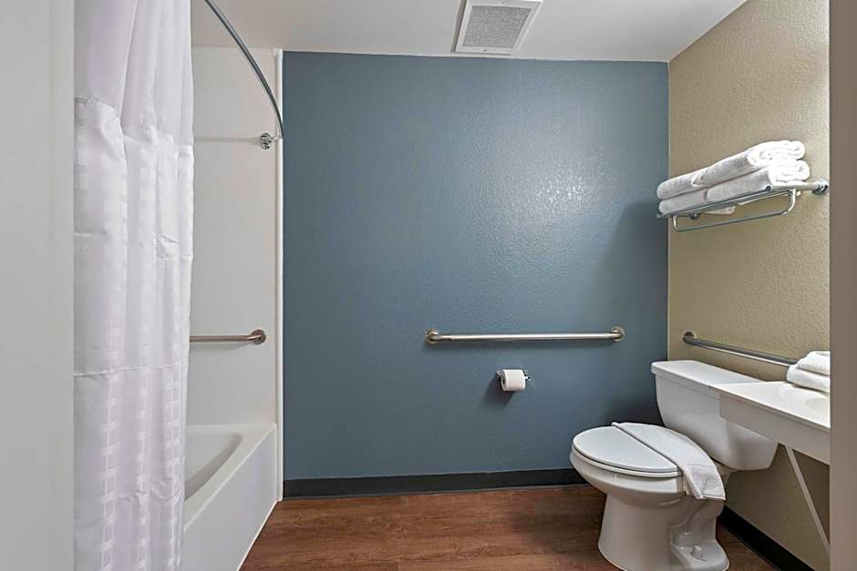 Extended Stay America Suites - Charlotte - University Place