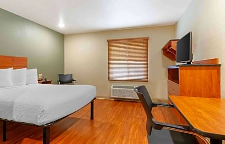 Standard Double Room - Non-Smoking