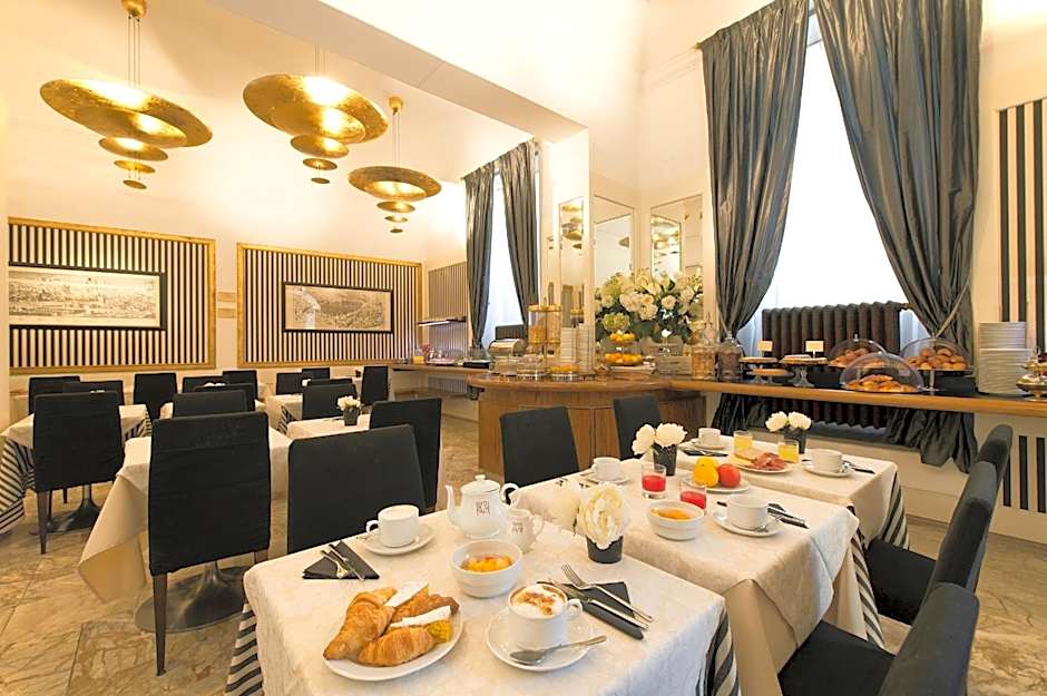 De La Pace- Sure Hotel Collection by Best Western