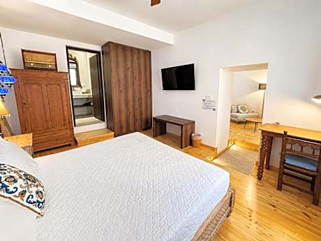 King Suite