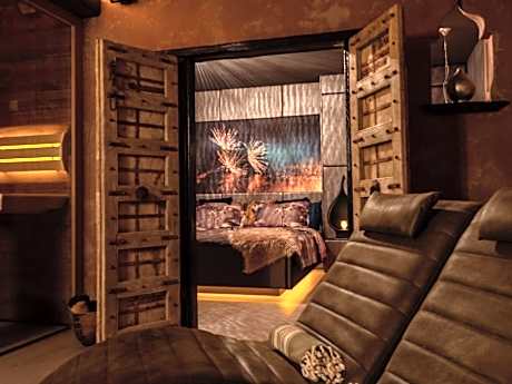 Suite with Sauna