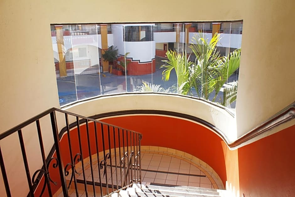 Del Mar Inn Playas