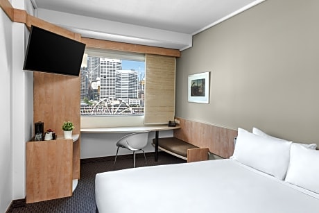 superior skyline view room 1 double and 1 single bed