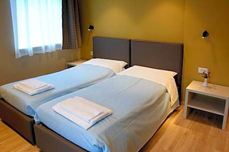 Double or Twin Room with Private Bathroom