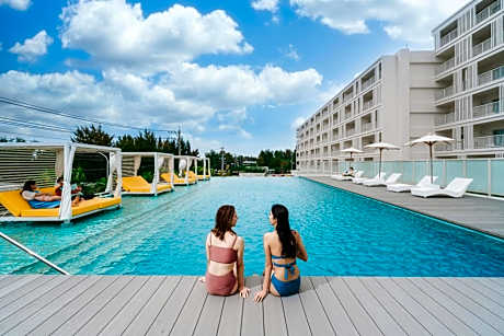 BEB5 Okinawa Seragaki by Hoshino Resorts