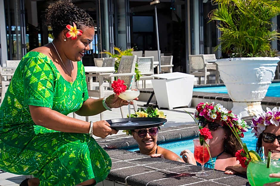 Muri Beach Club Hotel